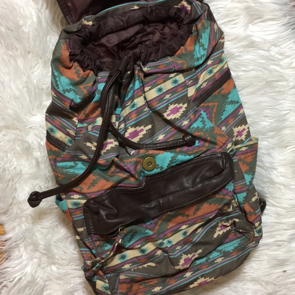Aztec Backpack - Picture 2 of 2